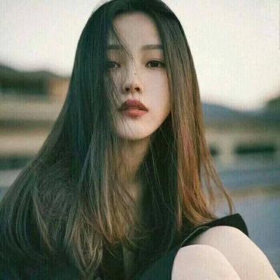 10张高清女生失落伤心头像合集