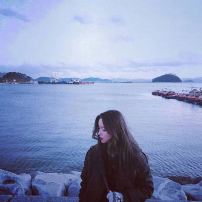 带着大海背景的清新女生QQ头像 10张氛围感拉满