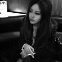 女生抽烟喝酒颓废风格头像合集 共21张