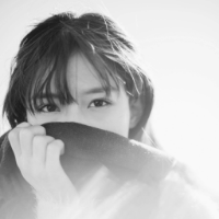 女生黑白意境头像合集 20张氛围感拉满的黑白系头像