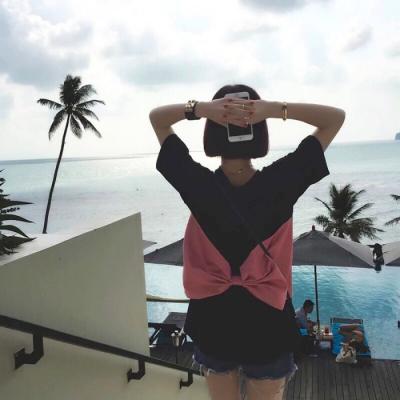 15张氛围感拉满的小清新女生背影头像