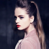 18张霸气红唇女生头像合集 又美又飒超吸睛