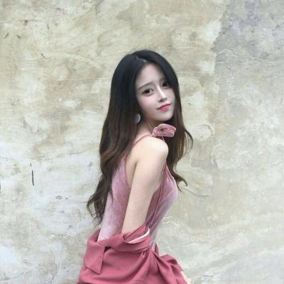 微信女生真实头像 25张高清撩人真人女生头像合集