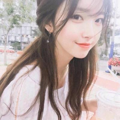 22张高清小清新闺蜜头像 氛围感拉满的女生头像合集