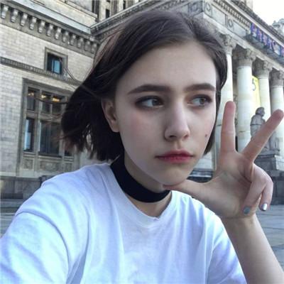 15张高清好看的欧美女生微信头像合集