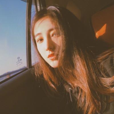 24张高清气质优雅女生头像 适配微信使用的氛围感头像合集