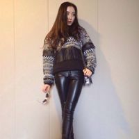 女生真人全身头像合集（54张）