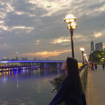 19张高清女生朦胧唯美QQ头像 氛围感拉满