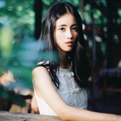 20张高清小清新文艺女生头像合集