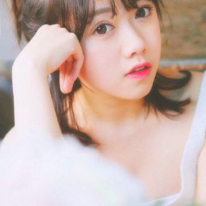 12张成熟阳光风格女生微笑头像 高清唯美氛围感拉满