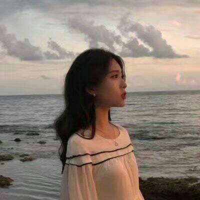 25张高清清纯可爱女生头像 好看的氛围感头像合集