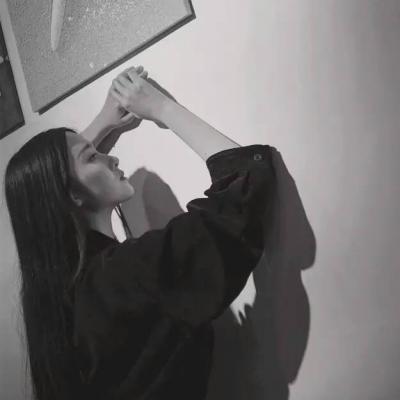 超拽霸气黑社会女老大头像合集 15张高清女生头像