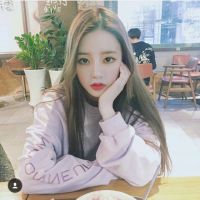 19张真实女生自拍头像图 适合做微信QQ头像