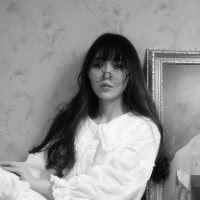 女生黑白意境头像合集 20张氛围感拉满的黑白系头像