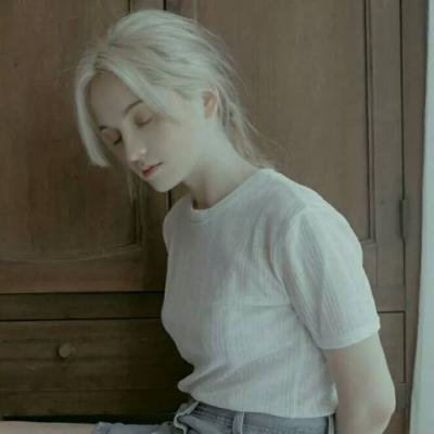 36张个性好看的欧美女生高清头像合集