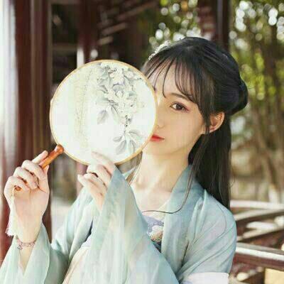 26张高清简约款！女生古风唯美头像合集来了