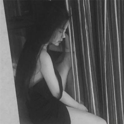 超拽霸气黑社会女老大头像合集 15张高清女生头像