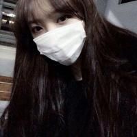 12张好看的戴口罩女生头像 适合当QQ头像的女生头像合集