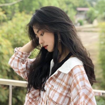 34张高清女生森系头像！清新绿调氛围感拉满