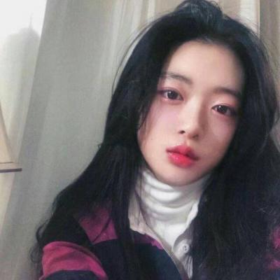 这里需要说明一下，你提供的内容是一个完整的头像网站页面代码，其中包含大量图片链接和网站导航信息，这类内容主要是素材分享页面，并非传统意义上的新闻稿件。