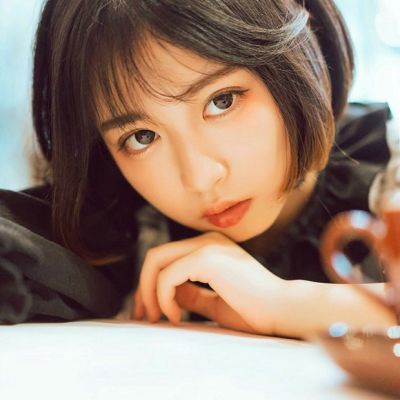 19张阳光感满满的女生微笑头像 高清唯美又好看