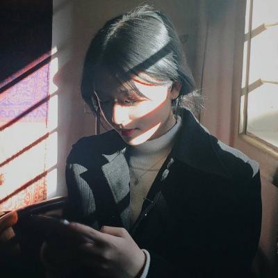 36张高清可爱萌系美女头像 软妹氛围感拉满