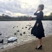 女生真人全身头像合集（54张）