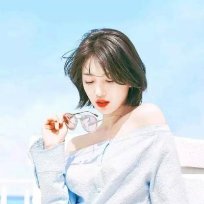 蓝色控看过来！29张高清唯美女生QQ头像合集