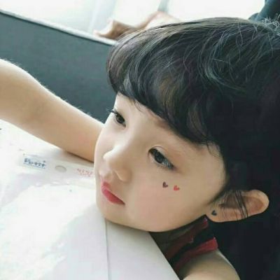 12张超萌高清可爱小女孩头像 女生头像合集