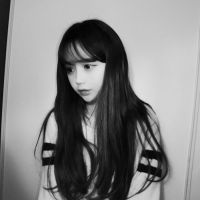 34张黑白伤感女生QQ头像 藏在黑白色里的满屏情绪