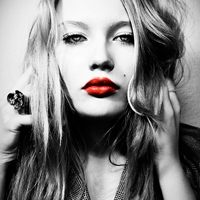18张霸气红唇女生头像合集 又美又飒超吸睛