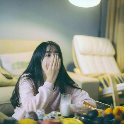 24张高清小清新文艺范女生头像 氛围感拉满