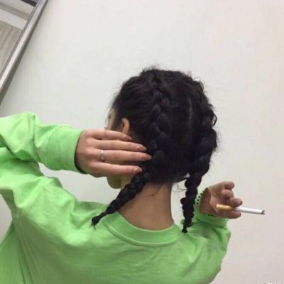 30张高清女生意境背影头像 氛围感拉满的女头合集