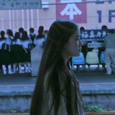 32张高清女生霸气高冷QQ头像合集