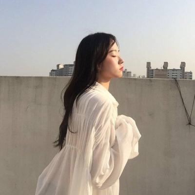 35张高清个性女生微信头像 好看的小姐姐头像合集