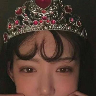 33张高清时尚萌系女生头像合集