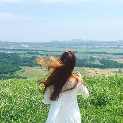 18张高清好看的女生唯美背影微信头像合集