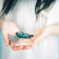 手控党看过来！14张清新风女生手部高清头像合集