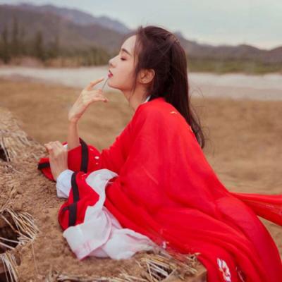 23张高清好看的女生古风微信头像，氛围感拉满