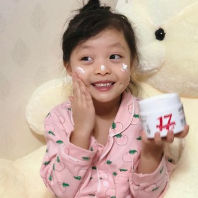 21张搞怪可爱女生萌娃头像 高清超萌直接抱走