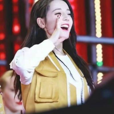 迪丽热巴卖萌可爱头像合集（29张）_明星头像