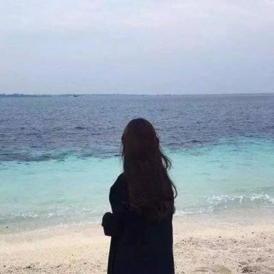 30张高清女生意境背影头像 氛围感拉满的女头合集