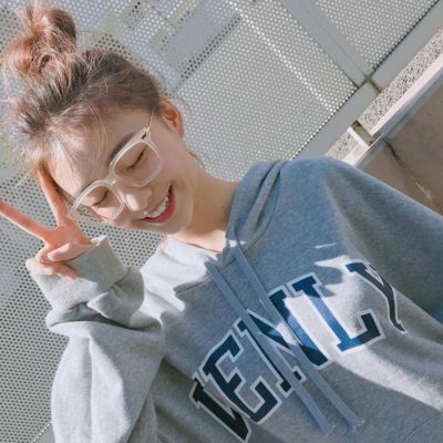 36张治愈感拉满的阳光女生高清头像