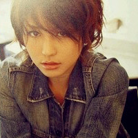 清纯短发女生头像合集 20张清新气质女头分享