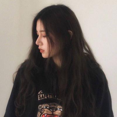 35张高清个性女生微信头像 好看的小姐姐头像合集