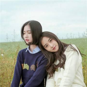 12张氛围感拉满的亲密闺蜜头像，高清又好看