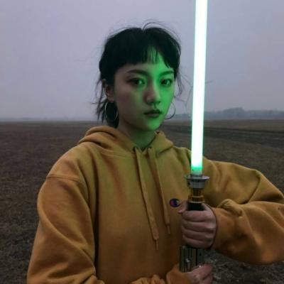 16张高清霸气酷飒女生QQ头像合集