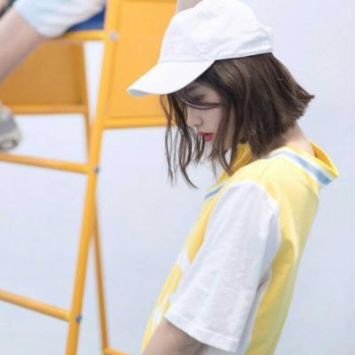 27张短发少女头像合集 仙气感拉满的短发小仙女头像