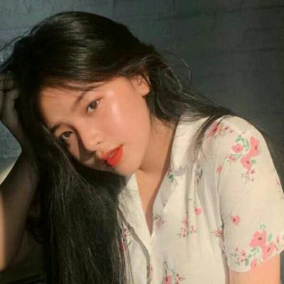 35张带感的伤感颓废女生头像合集