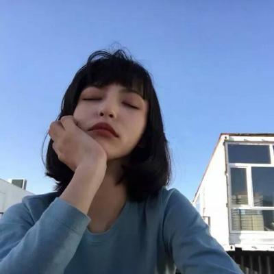 蓝色控看过来！29张高清唯美女生QQ头像合集